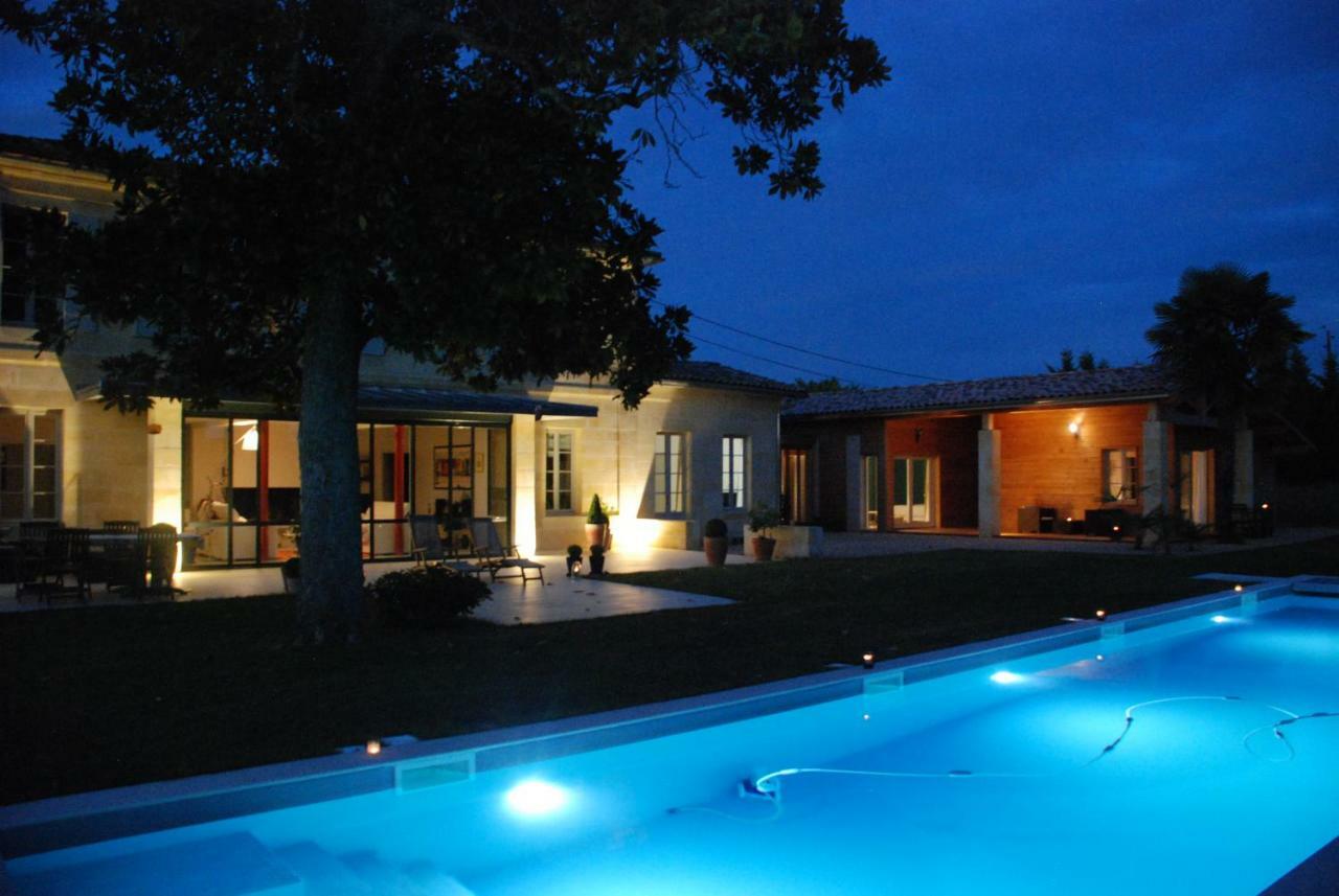 Les Ambeles Bed & Breakfast Saint-Magne-de-Castillon Екстериор снимка